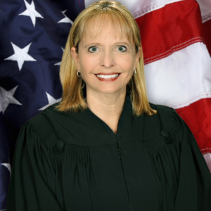 Photo of Donna J. Carr